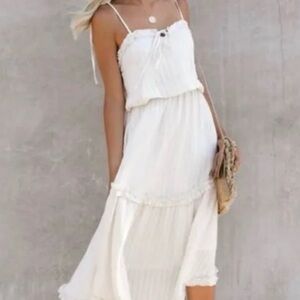 Listicle Cream Ruffled Tiered spaghetti strap Sundress